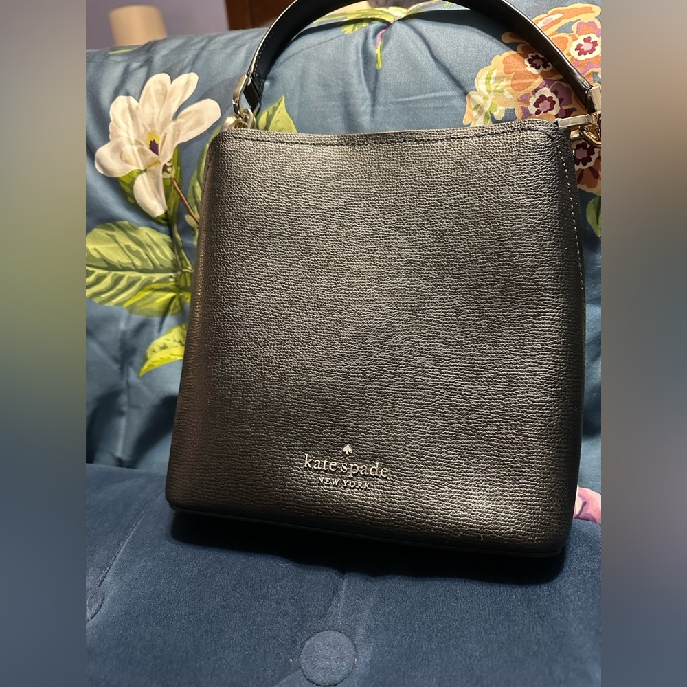 Small black Kate Spade bucket bag. Excellent condition.